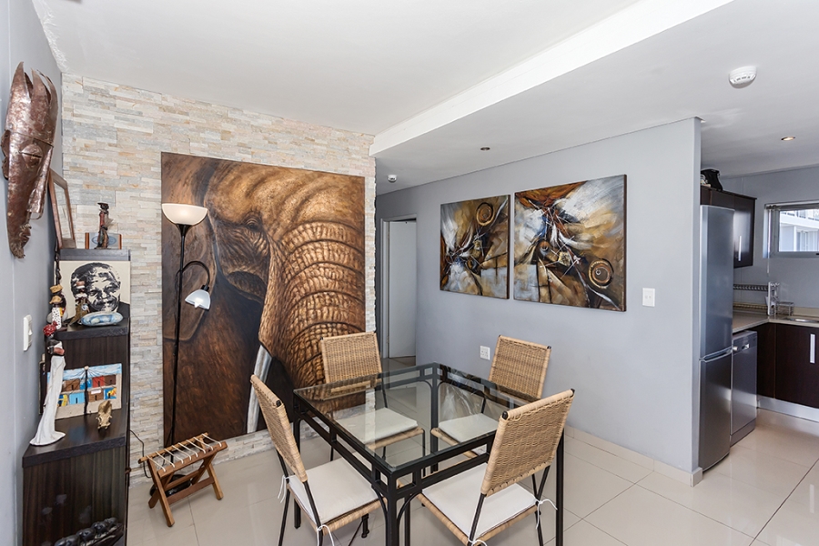 2 Bedroom Property for Sale in Bloubergrant Western Cape